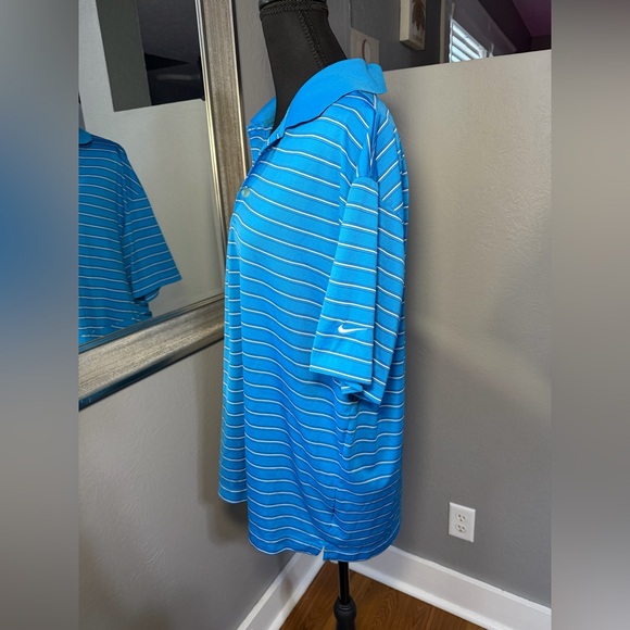 Nike Golf Dri-Fit Blue Striped Polo Shirt Size Large. - Picture 2 of 7